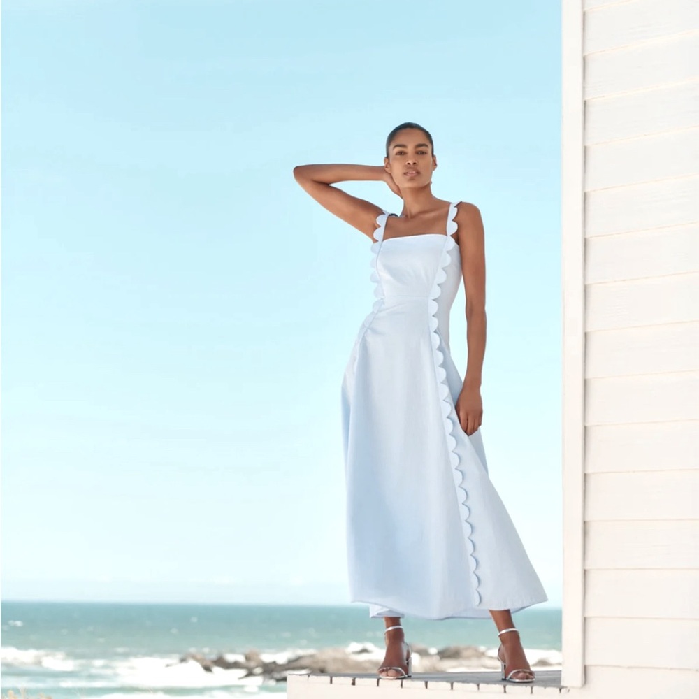 Gorgeous 100% cotton seersucker white maxi Apron dress by Wiggy Kit